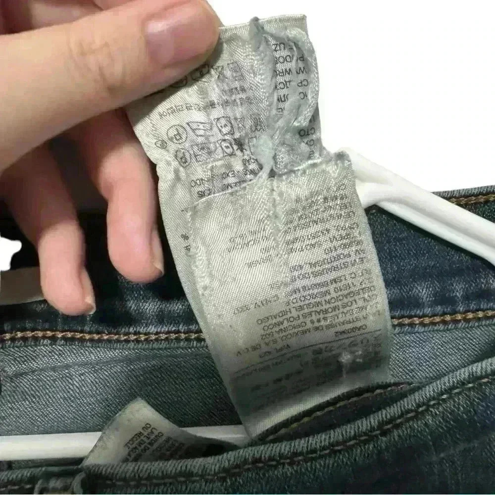 Levi Classic Boot Jeans - Picture 11 of 12